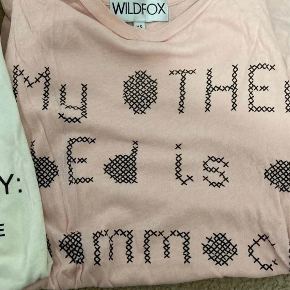 Wildfox shirts - Picture 3 of 3